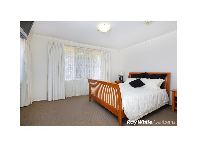 6 Coles Place, Torrens ACT 2607