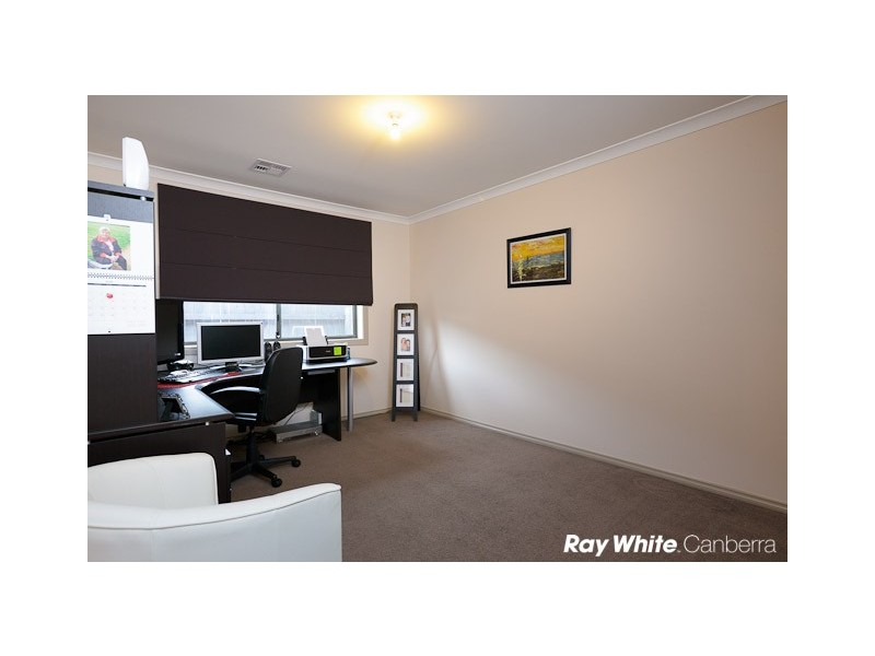 75 Percy Begg Circuit, Dunlop ACT 2615