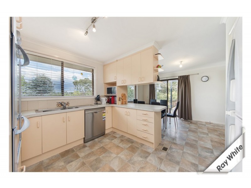 15 Cumpston Place, Macgregor ACT 2615