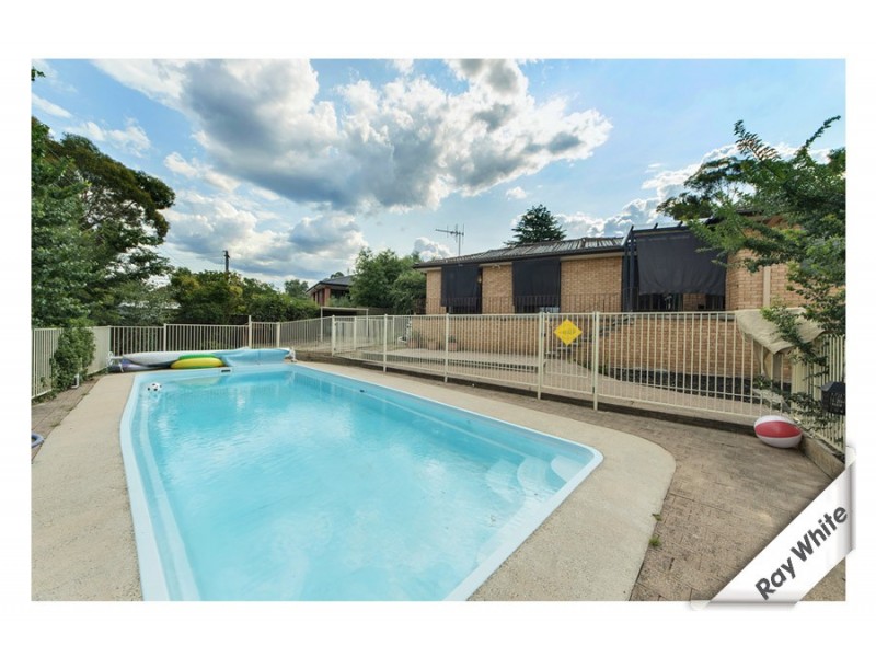 15 Cumpston Place, Macgregor ACT 2615