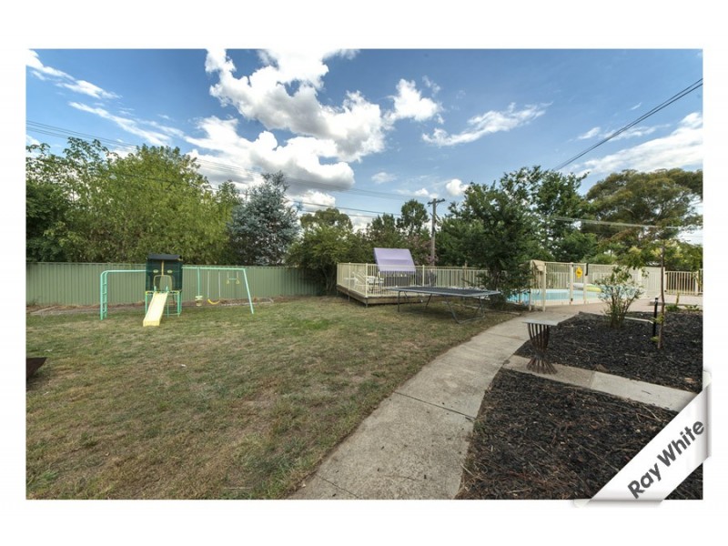 15 Cumpston Place, Macgregor ACT 2615