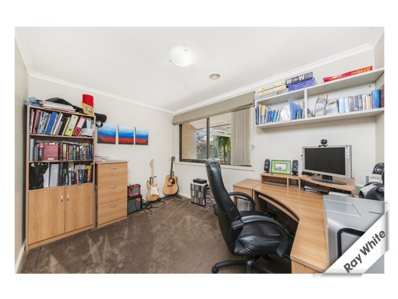 8 Wragge Place, Florey ACT 2615