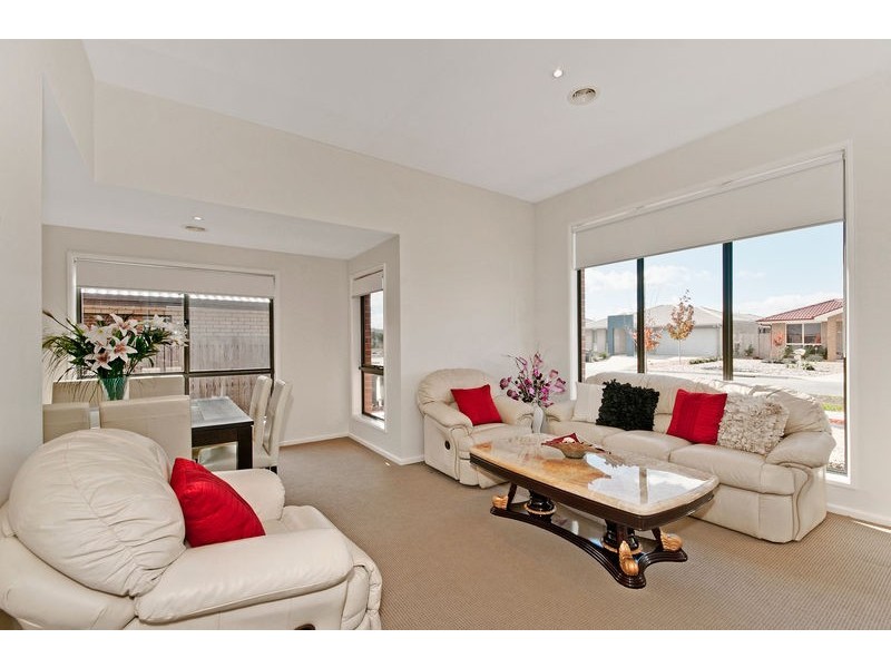 9 Koerstz Street, Dunlop ACT 2615