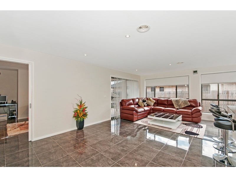 9 Koerstz Street, Dunlop ACT 2615