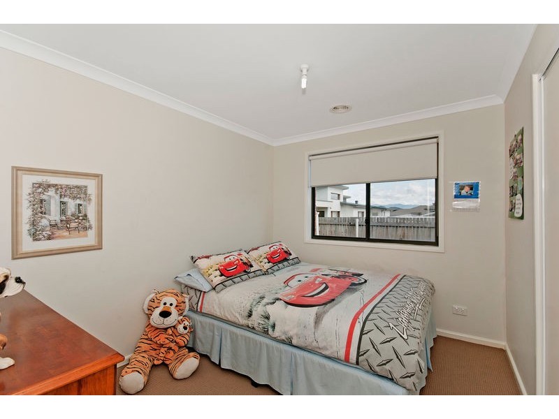 9 Koerstz Street, Dunlop ACT 2615