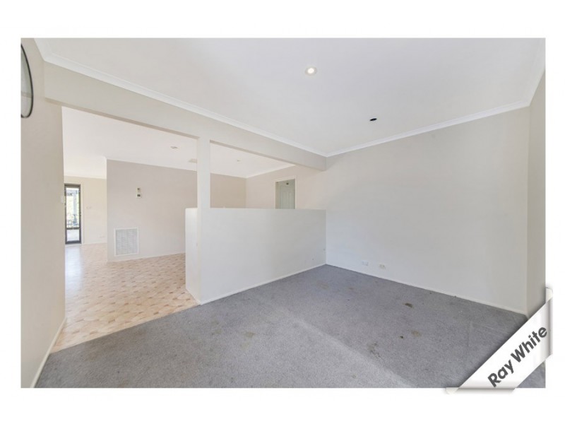 3 Ikara Close, Dunlop ACT 2615