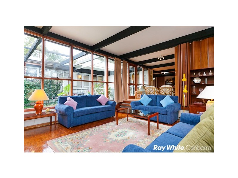 25 Molloy Crescent, Cook ACT 2614