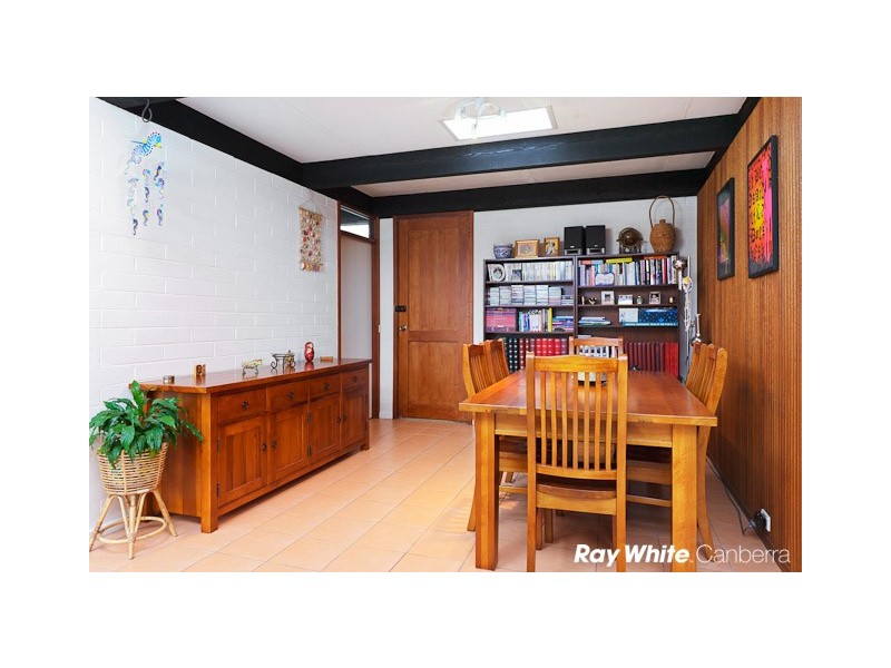 25 Molloy Crescent, Cook ACT 2614