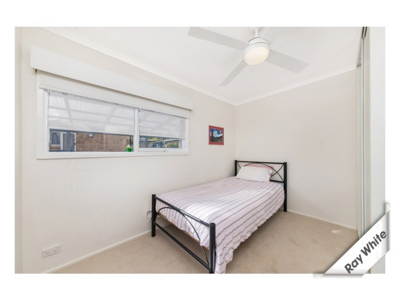 32 Mirrabucca Crescent, Giralang ACT 2617