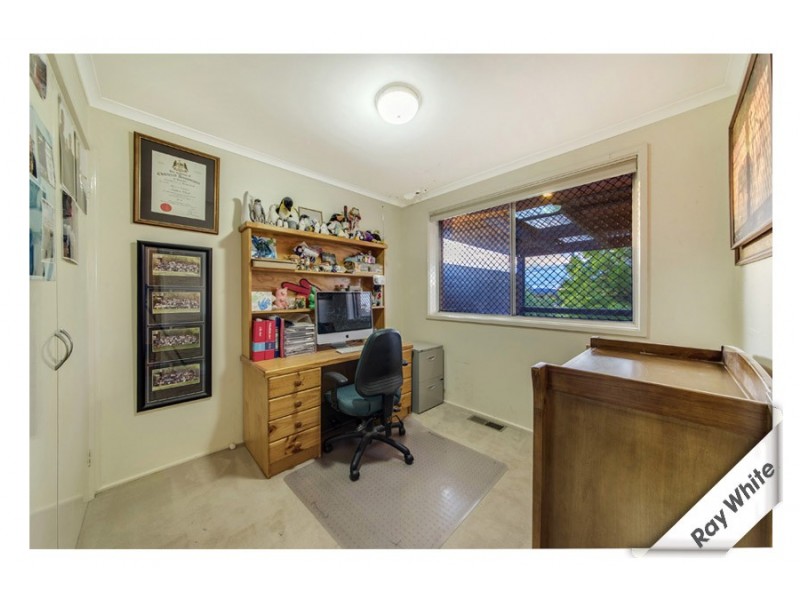 140 Chuculba Crescent, Giralang ACT 2617