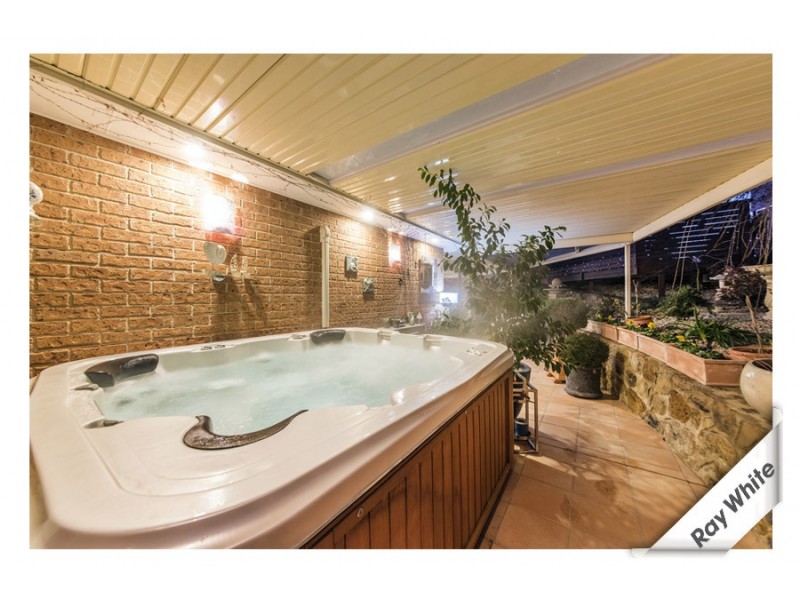 5/8 Proserpine Circuit, Amaroo ACT 2914