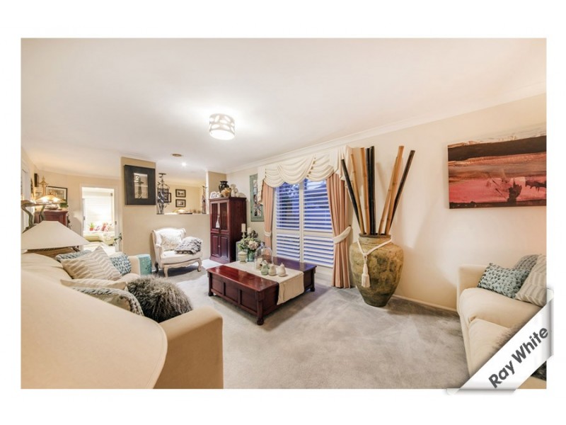 5/8 Proserpine Circuit, Amaroo ACT 2914
