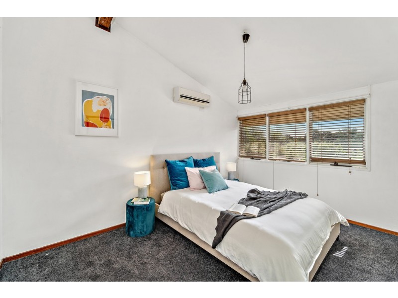 1 Berne Place, Macgregor ACT 2615