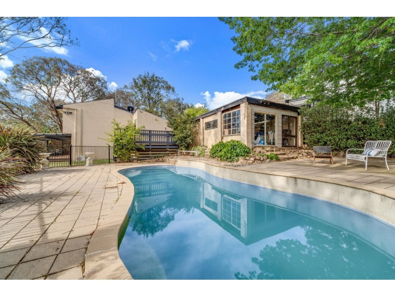 1 Berne Place, Macgregor ACT 2615