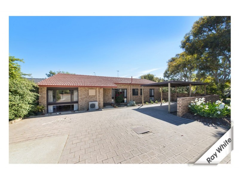 2 Bonnor Close, Holt ACT 2615