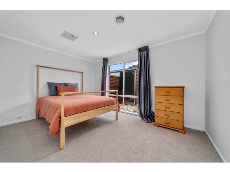 11 Hamlet Place, Florey ACT 2615