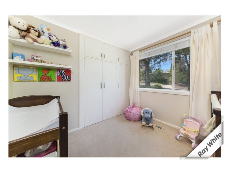 4 Maund Place, Macgregor ACT 2615