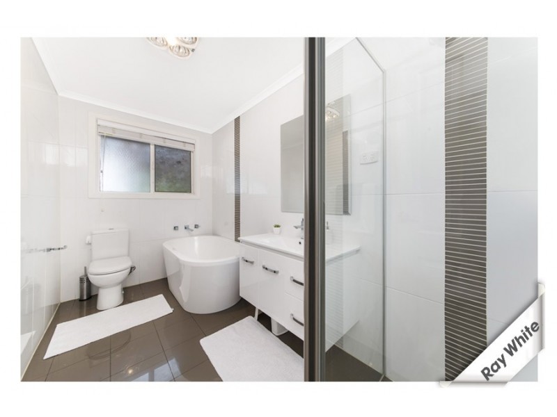 4 Maund Place, Macgregor ACT 2615