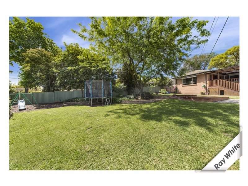 4 Maund Place, Macgregor ACT 2615