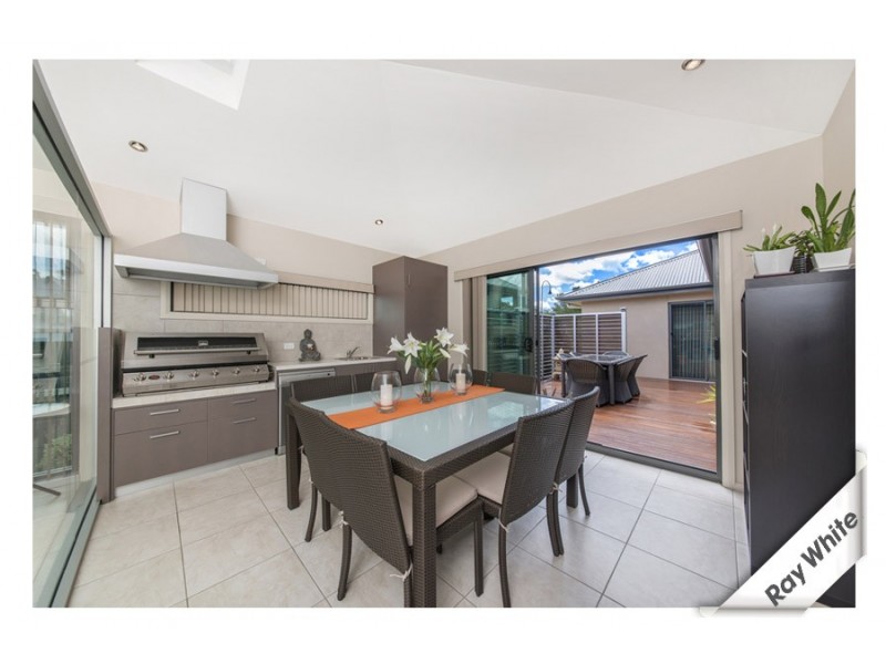 31 Helen Turner Street, Gungahlin ACT 2912