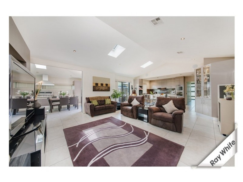 31 Helen Turner Street, Gungahlin ACT 2912