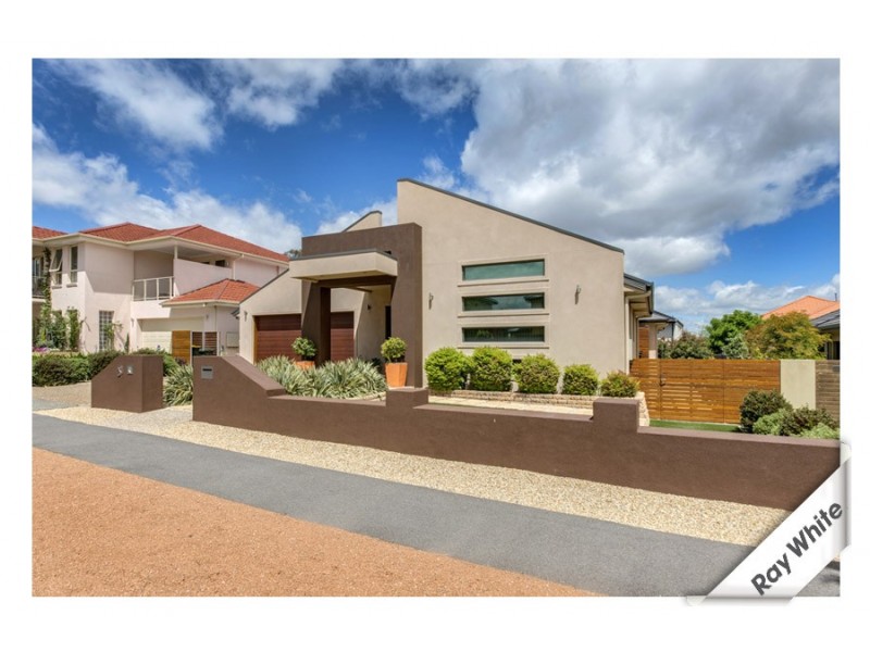 31 Helen Turner Street, Gungahlin ACT 2912