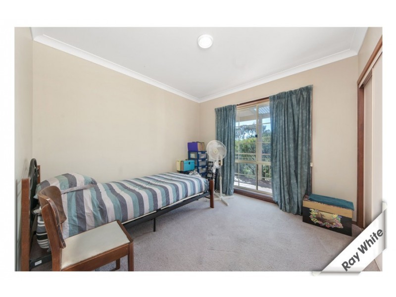 32 Hughes Crescent, Ngunnawal ACT 2913