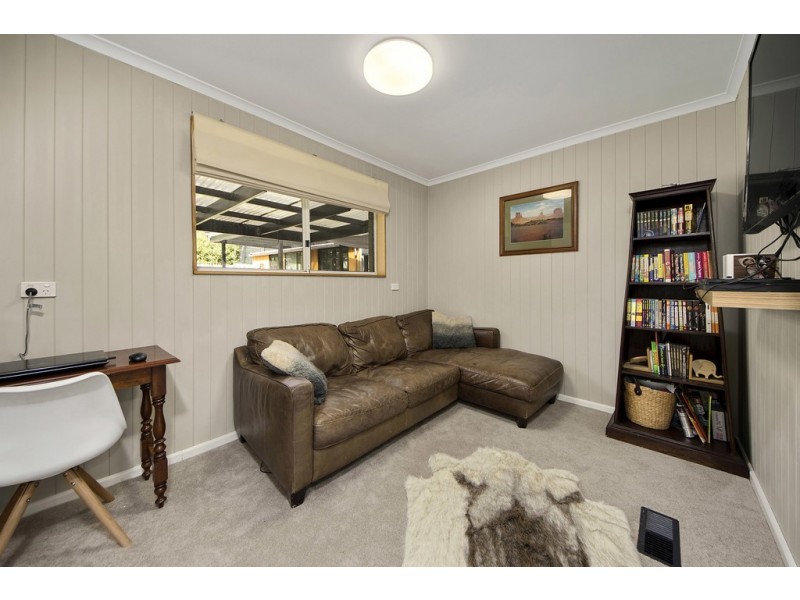 13 Berne Crescent, Macgregor ACT 2615