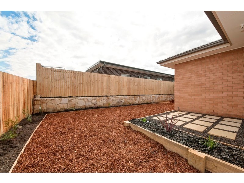 25 Renouf Street, Casey ACT 2913