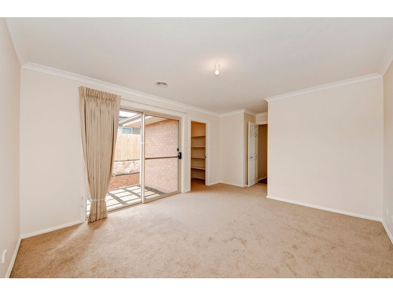 25 Renouf Street, Casey ACT 2913