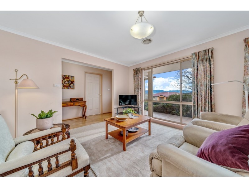 7 Counihan Court, Dunlop ACT 2615