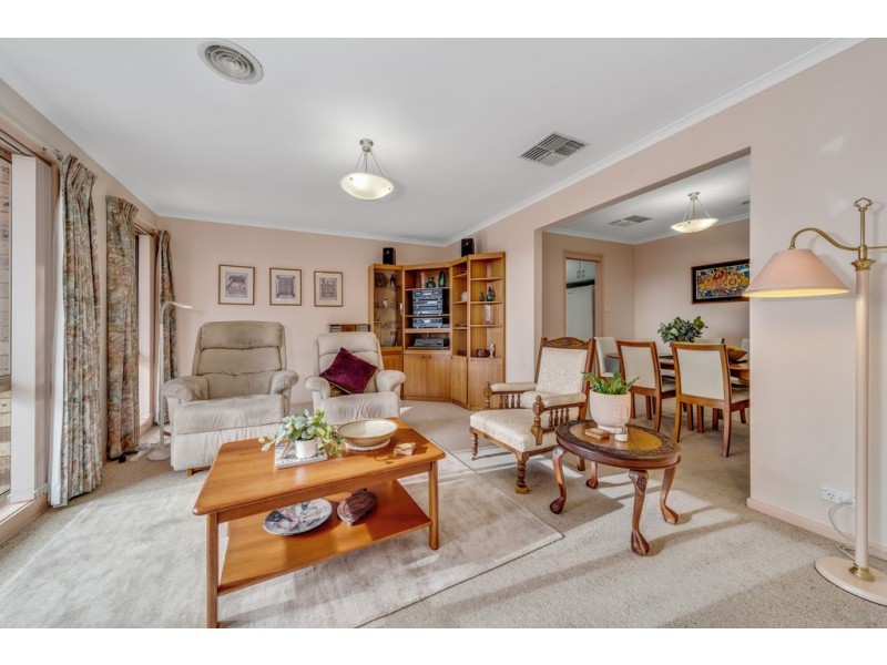 7 Counihan Court, Dunlop ACT 2615