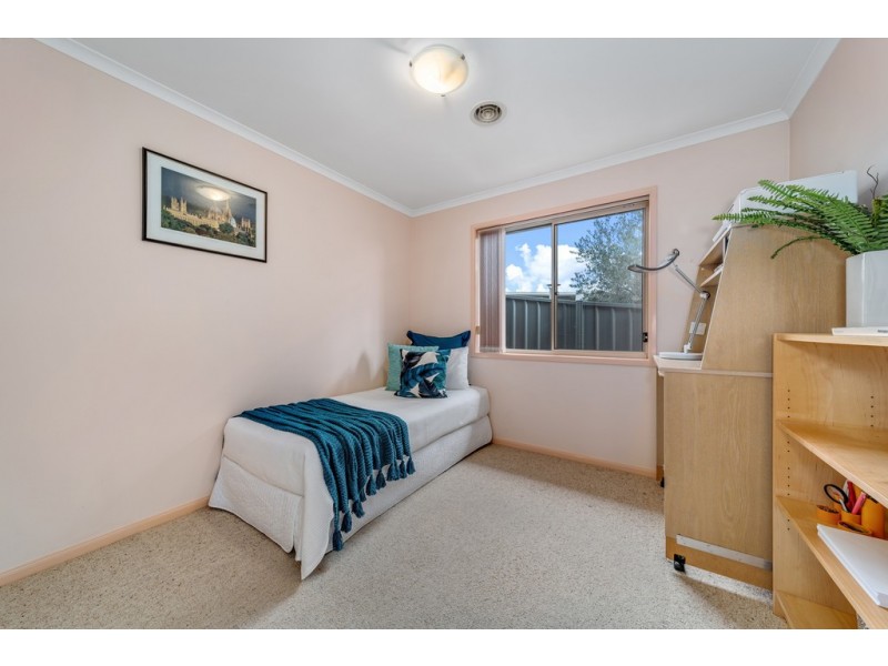 7 Counihan Court, Dunlop ACT 2615