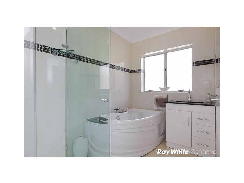 15 Ashburner Street, Higgins ACT 2615