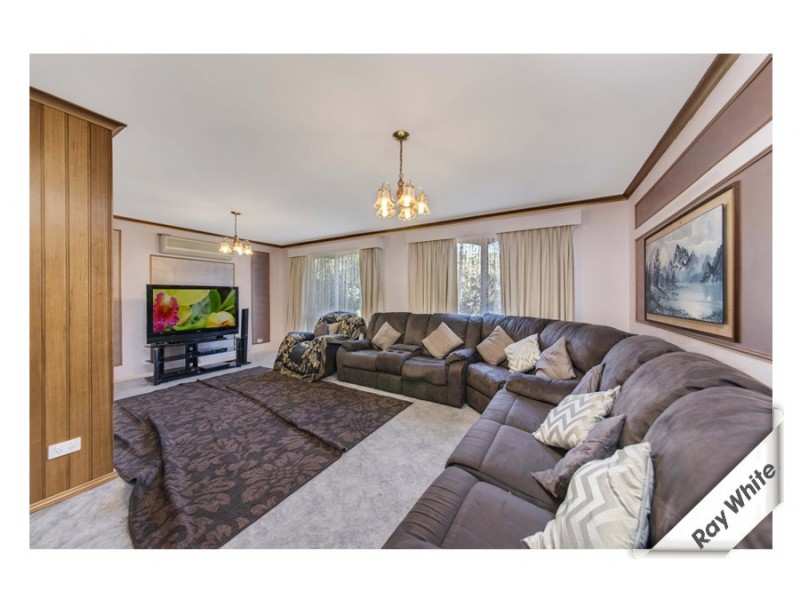 5 Mckid Court, Charnwood ACT 2615