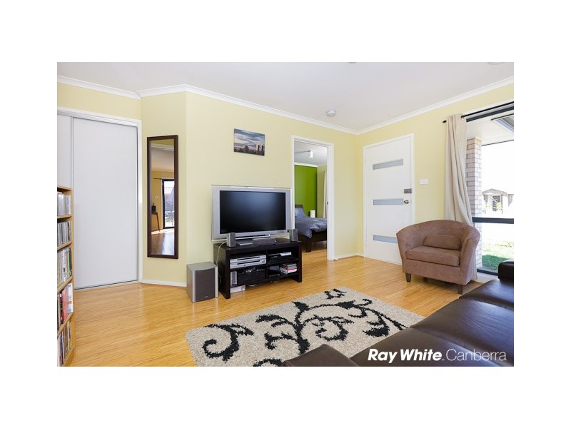 28 Wunderly Circuit, Macgregor ACT 2615