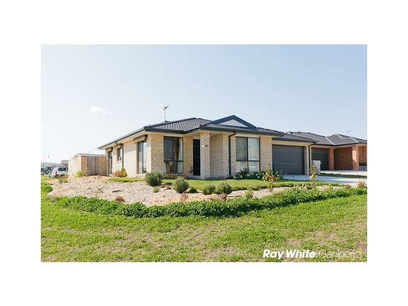 28 Wunderly Circuit, Macgregor ACT 2615