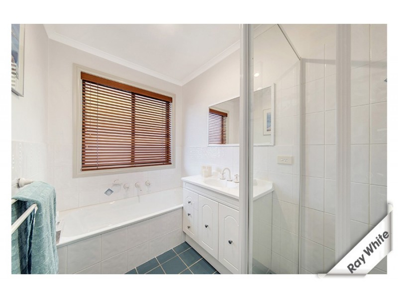 9 Lampard Circuit, Bruce ACT 2617