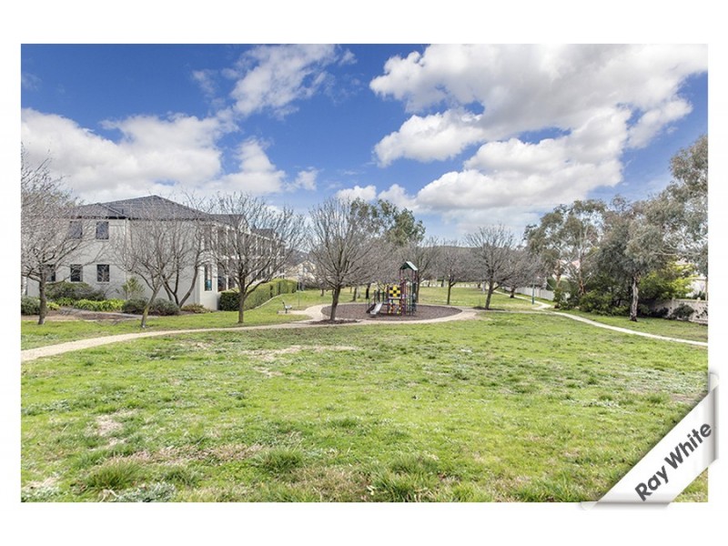 9 Lampard Circuit, Bruce ACT 2617