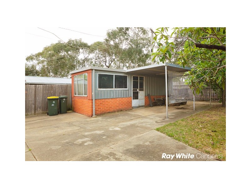 82 Pennefather Street, Higgins ACT 2615