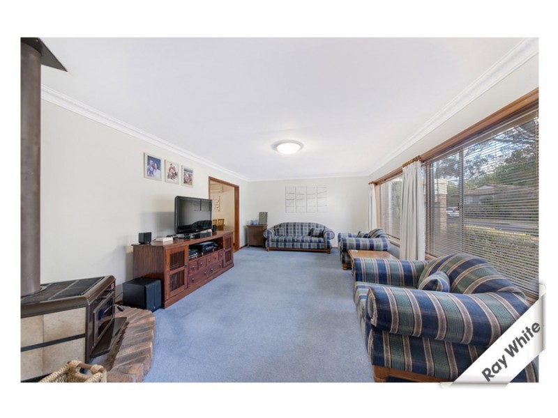 31 Armstrong Crescent, Holt ACT 2615