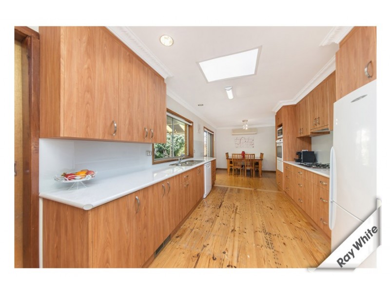 31 Armstrong Crescent, Holt ACT 2615