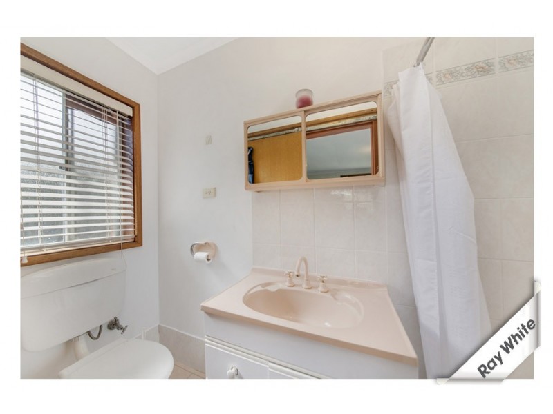 31 Armstrong Crescent, Holt ACT 2615