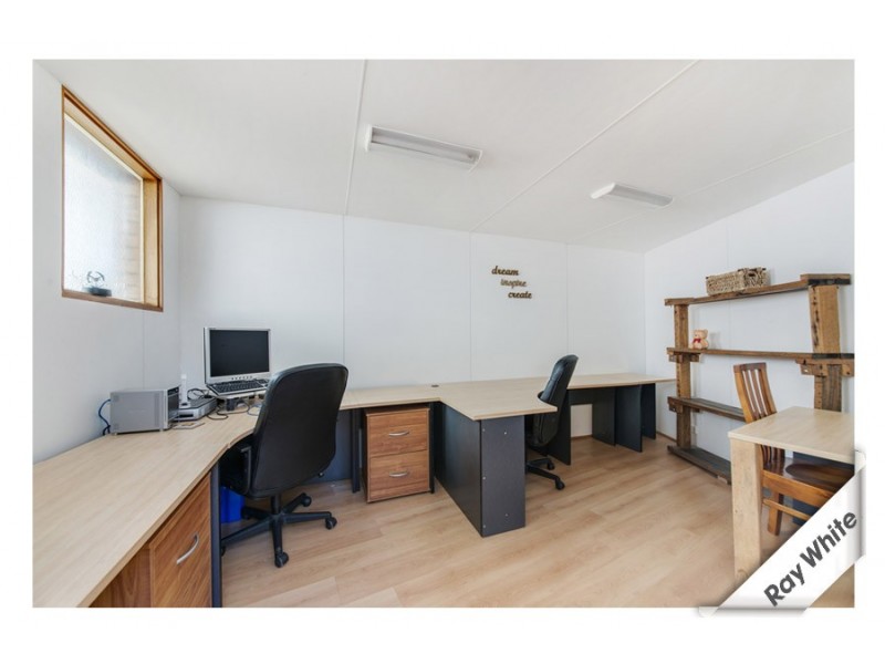 31 Armstrong Crescent, Holt ACT 2615