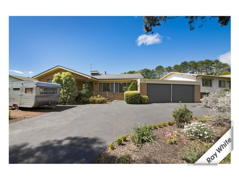 31 Armstrong Crescent, Holt ACT 2615