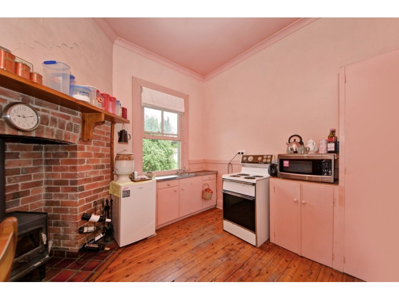 23 Mont Street, Yass NSW 2582