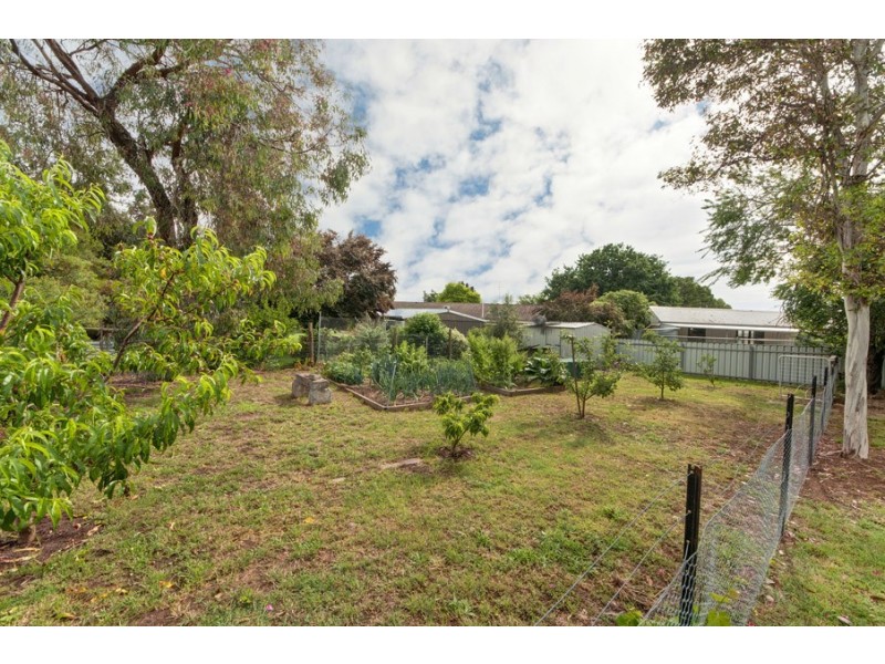 23 Mont Street, Yass NSW 2582
