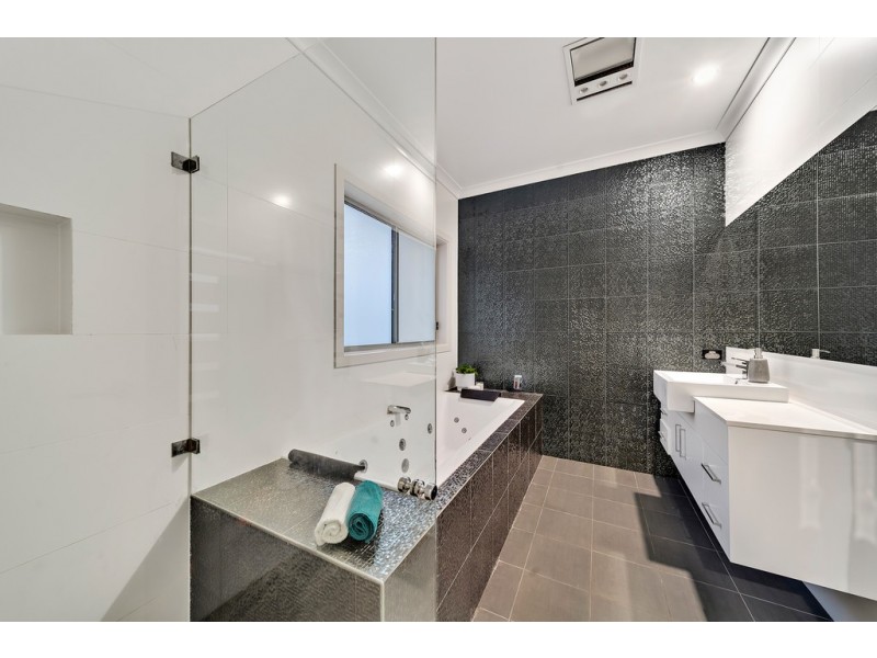 39 Durong Street, Crace ACT 2911