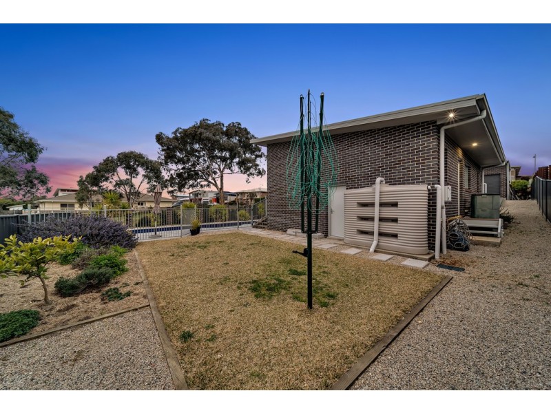 39 Durong Street, Crace ACT 2911