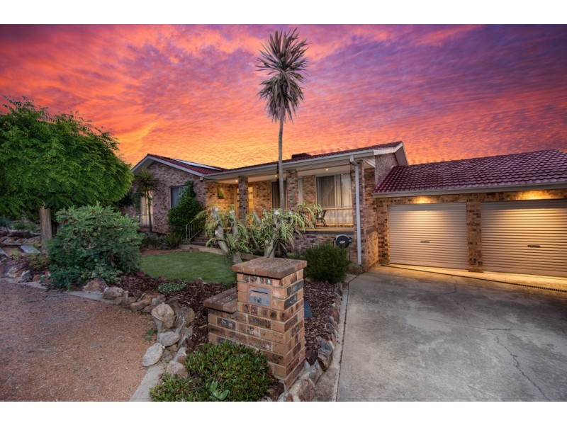 5 Nanson Place, Florey ACT 2615